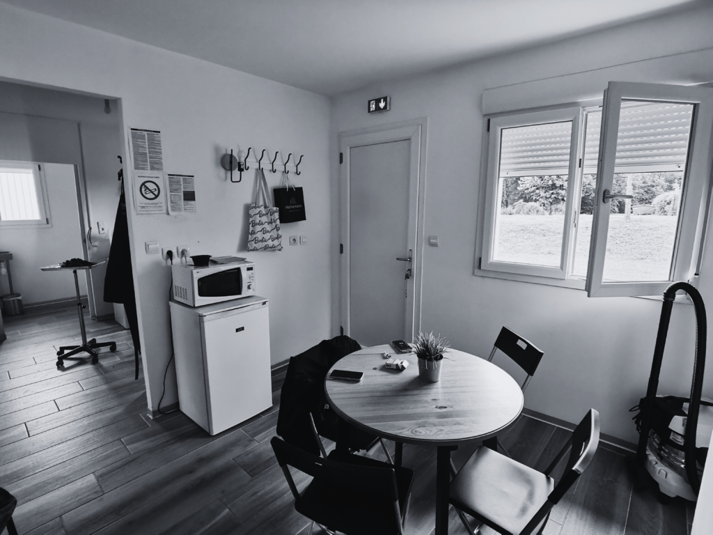 emdecoration-belfort - Salon de coiffure Mise en Scène - avant